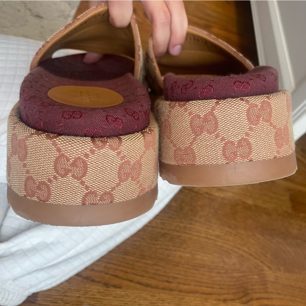 Gucci Platform Slides - Picture 13 of 13